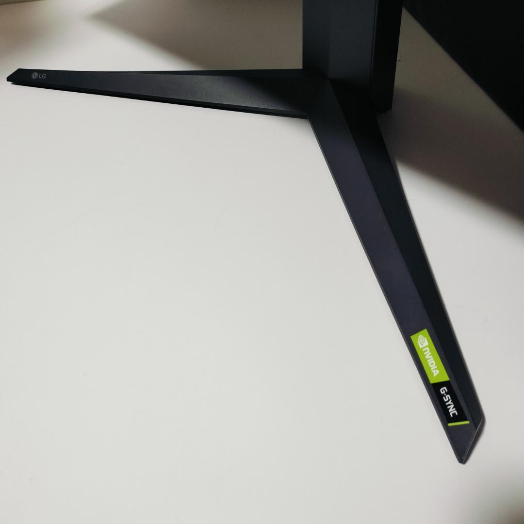 【美品】LG UltraGear™ 32GQ950-B\" 4K 31.5 インチ