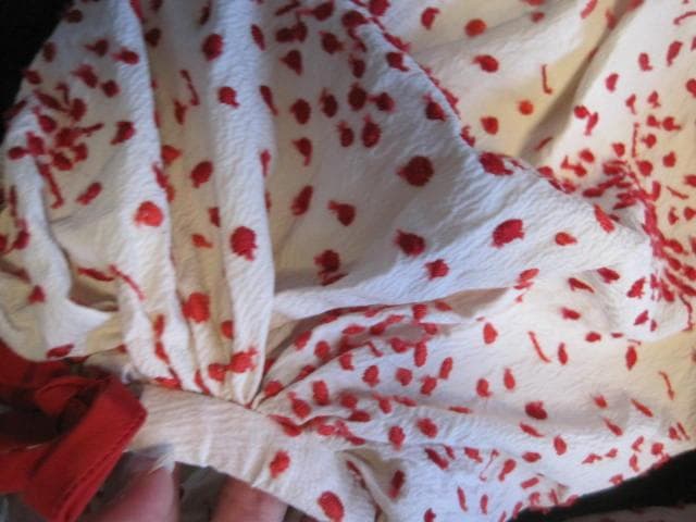 ロージー・アスーリン オフショルダー刺繍コットン混トップスインクリーム