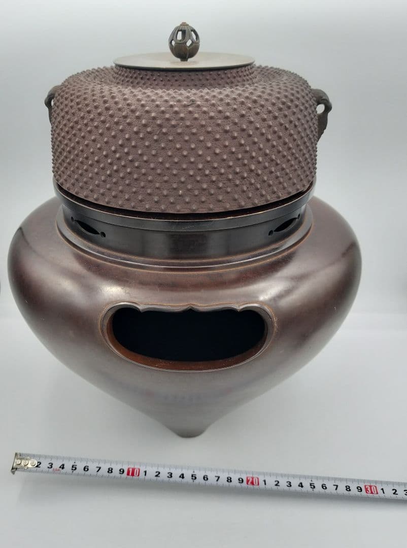b505 唐銅 琉球風炉 田口霰釜添 釜谷浄越 木箱 茶道具 古物