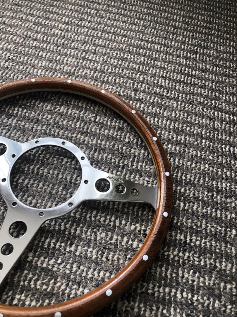 モトリタウッドステアリング330φフラットタイプ