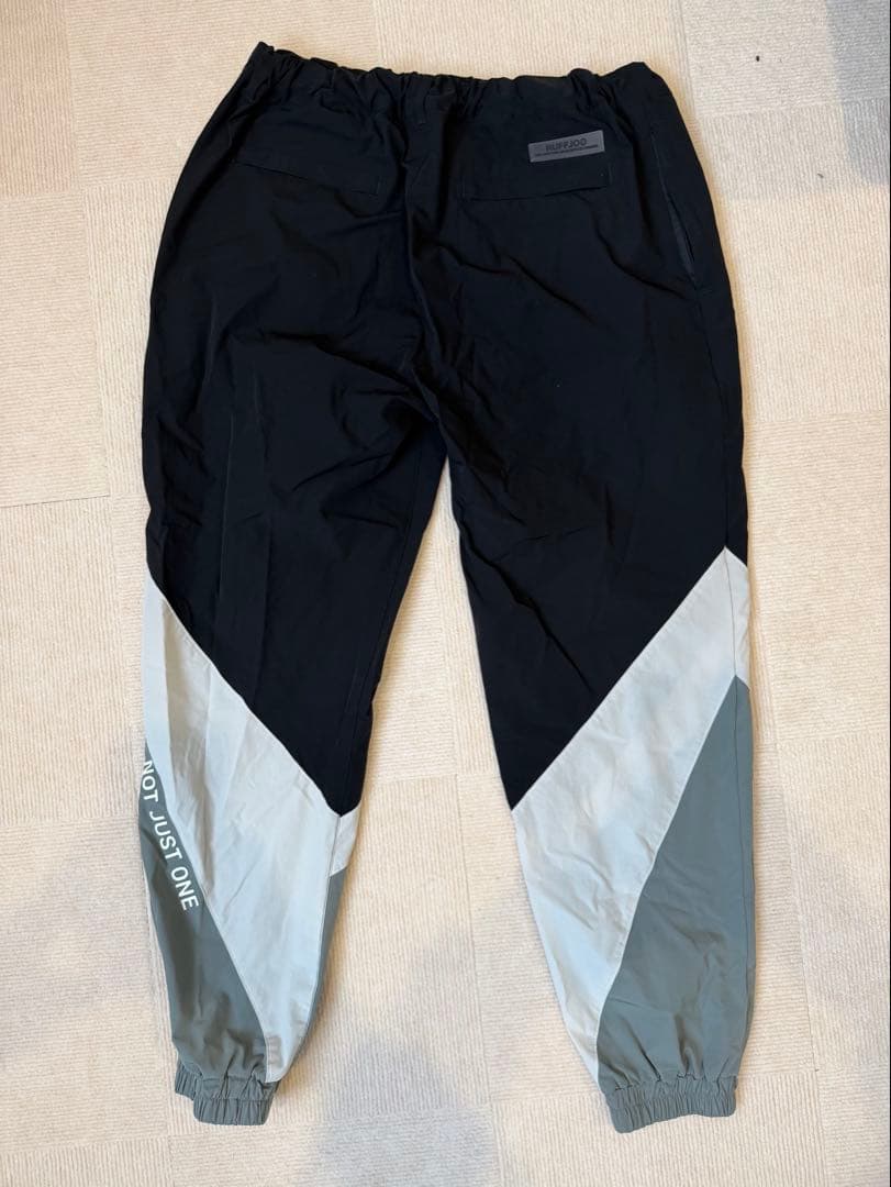 ⭐︎極美品⭐︎ RUFLOG ラフロッグ　セットアップ　L