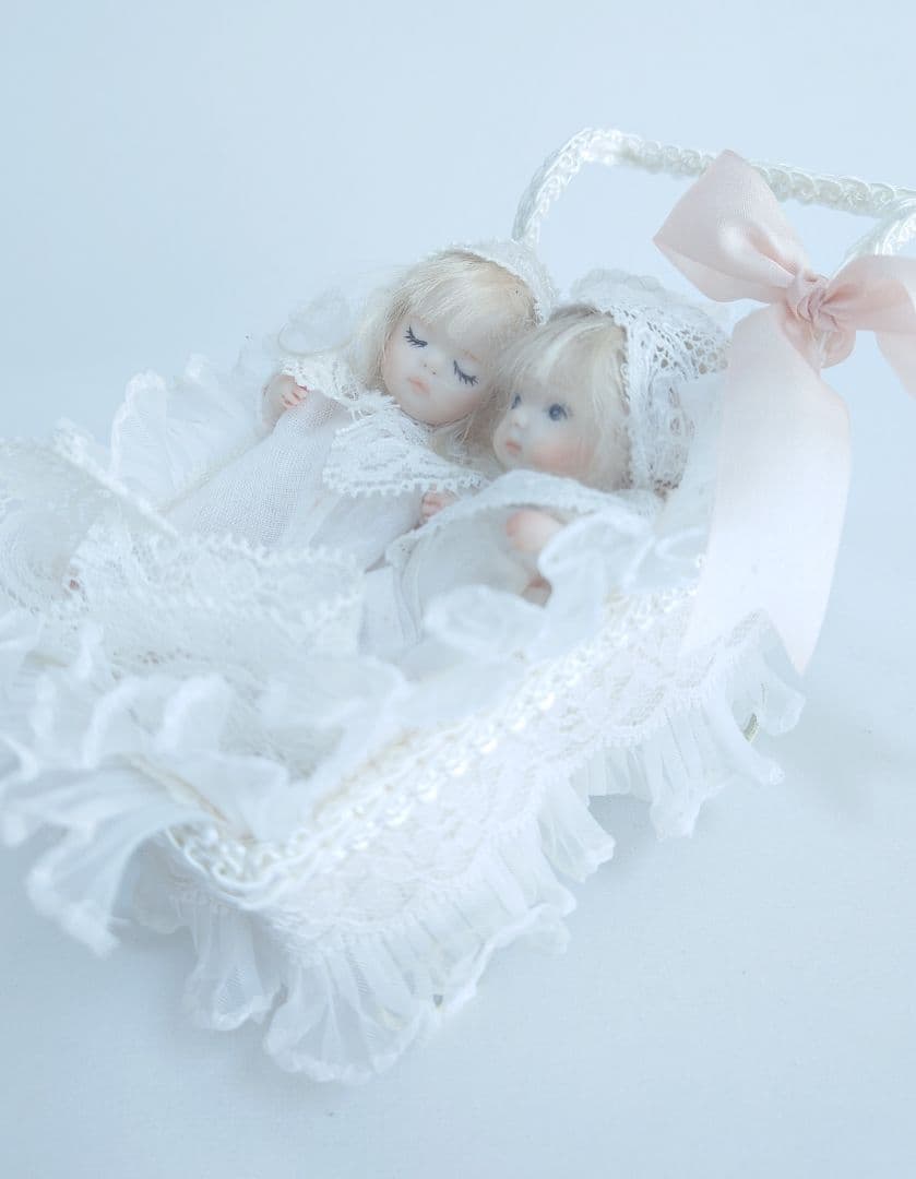 小さなbebeたち 8センチドール　アンティークレース