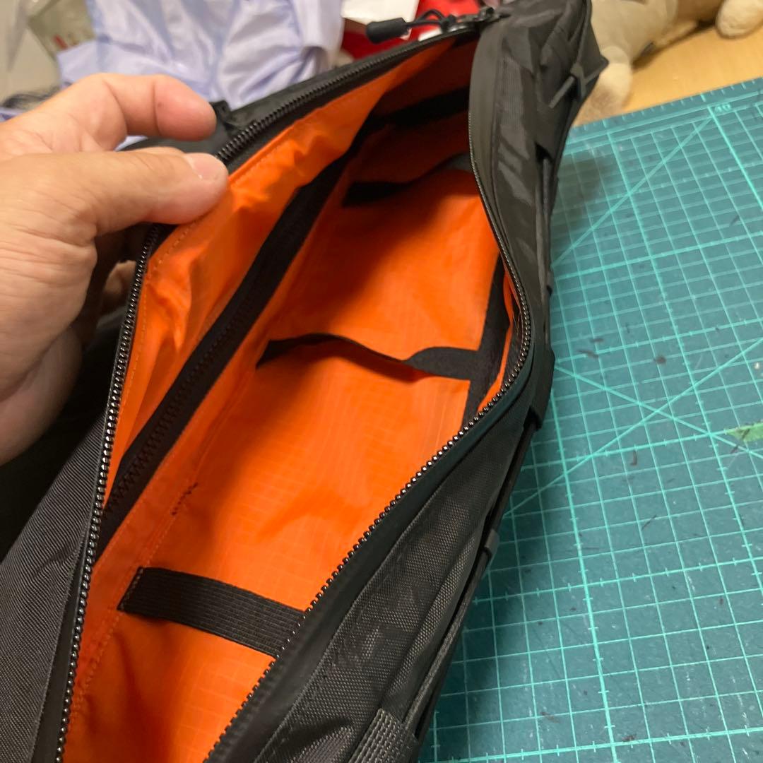 kuronekoハンドメイドフレームバッグ