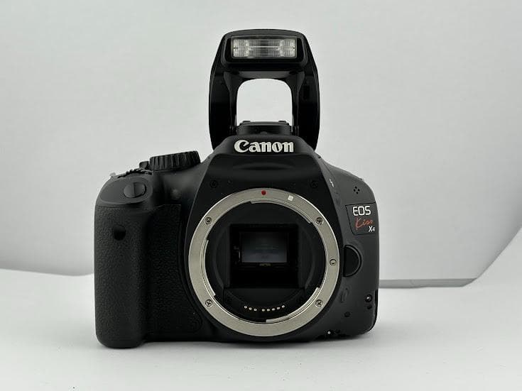 ★極上品★ キヤノン CANON EOS KiSS X4 ボディ