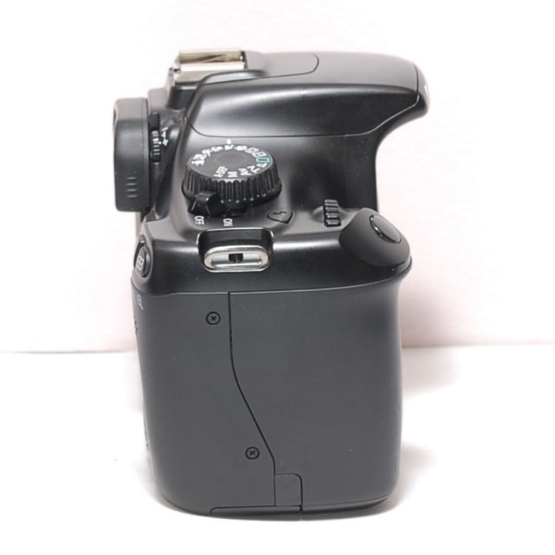 スポーツ観戦におすすめ✨ Canon Kiss X50✨ダブルレンズ✨超望遠