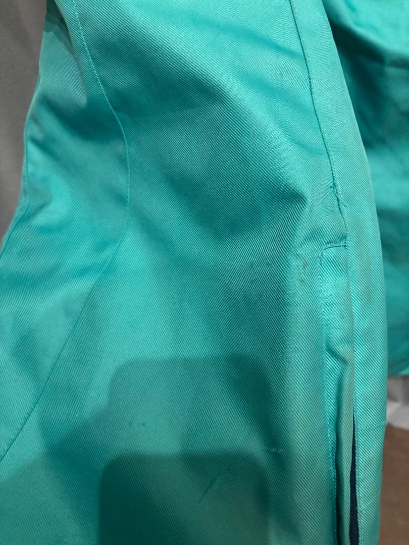 【レア】スノーボードウェア　上下セット　ネイビー花柄　スカラー