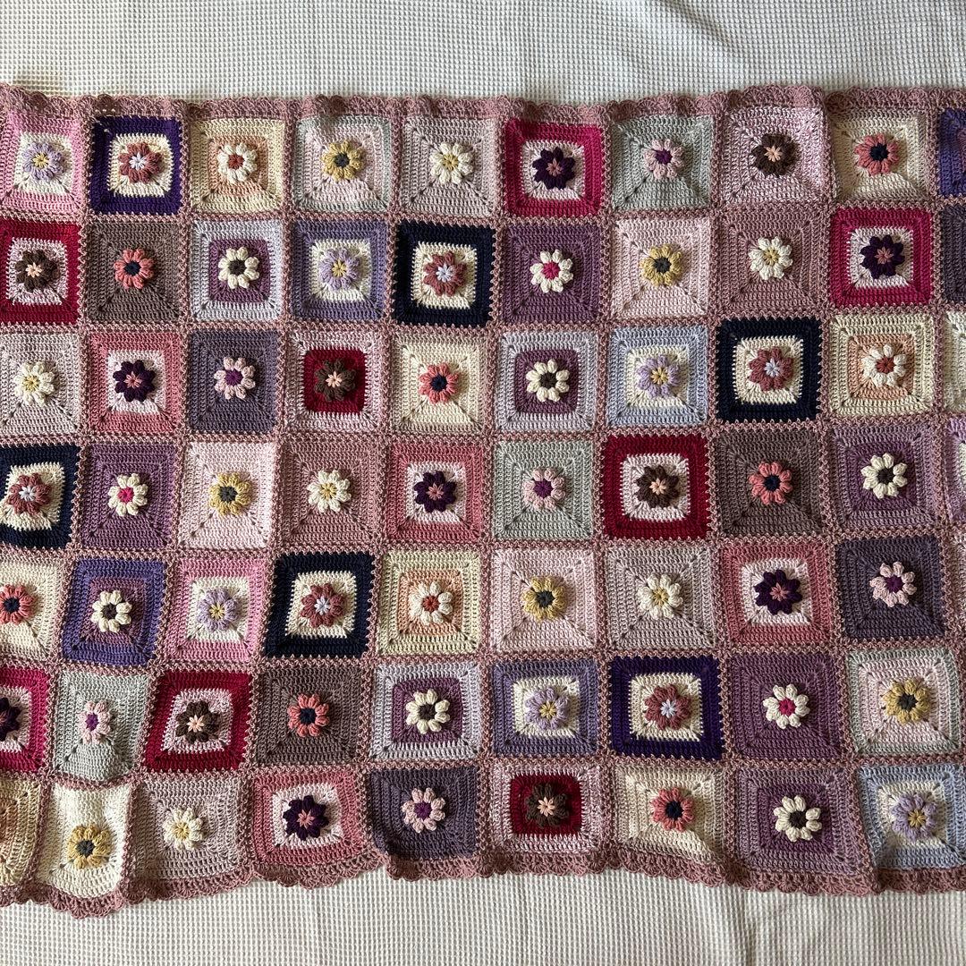 ぷっくり。お花のモチーフ編み マルチカバー 手編み ブランケット