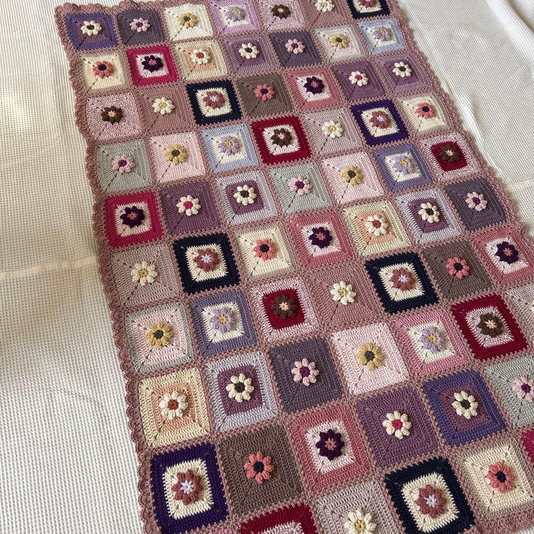 ぷっくり。お花のモチーフ編み マルチカバー 手編み ブランケット