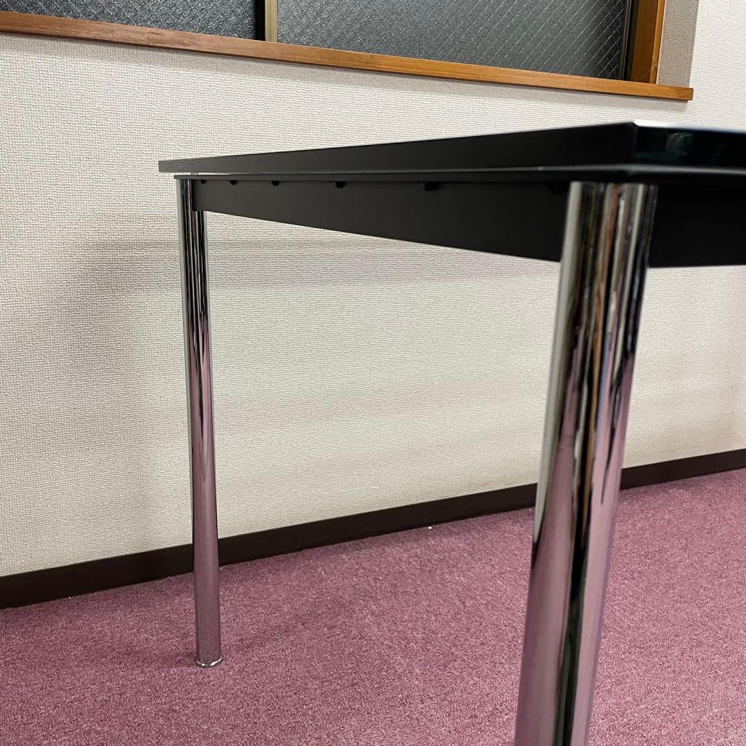 LC10 ダイニングテーブル 天板厚10mm ガラス天板 名作テーブルM