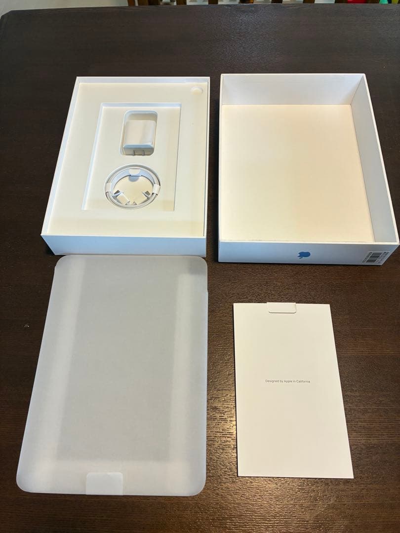 iPad 第10世代 64GB ブルー 水没ジャンク