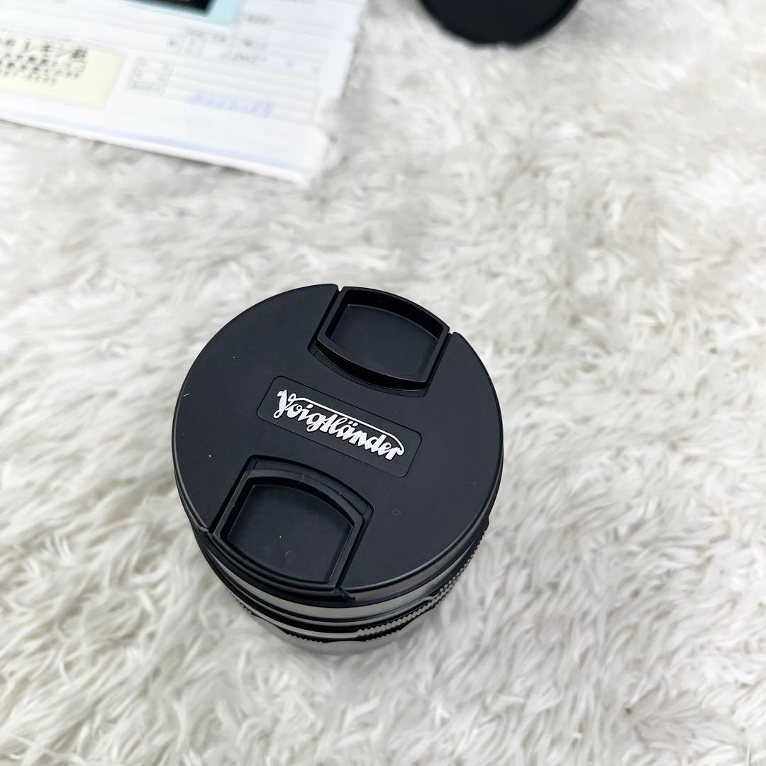 VoightLander 単焦点レンズ　NOKTON 17.5mm F0.95