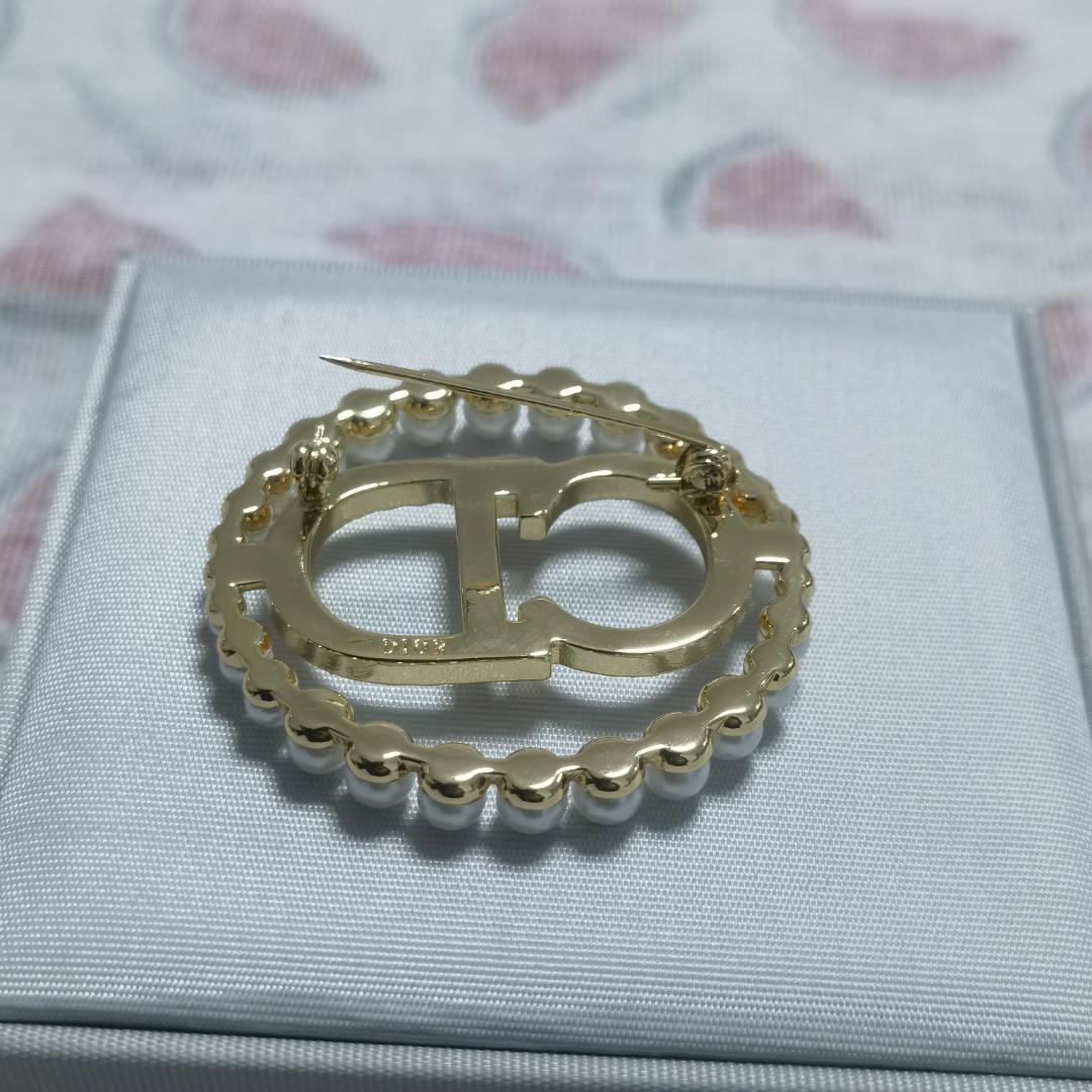 ディオール DIOR パール ブローチ ゴールド