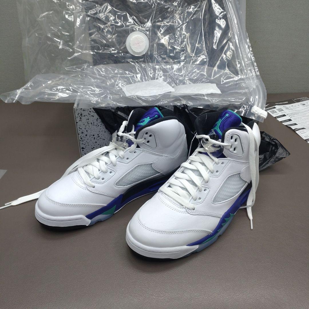 エアージョーダン５レトロ　グレープ