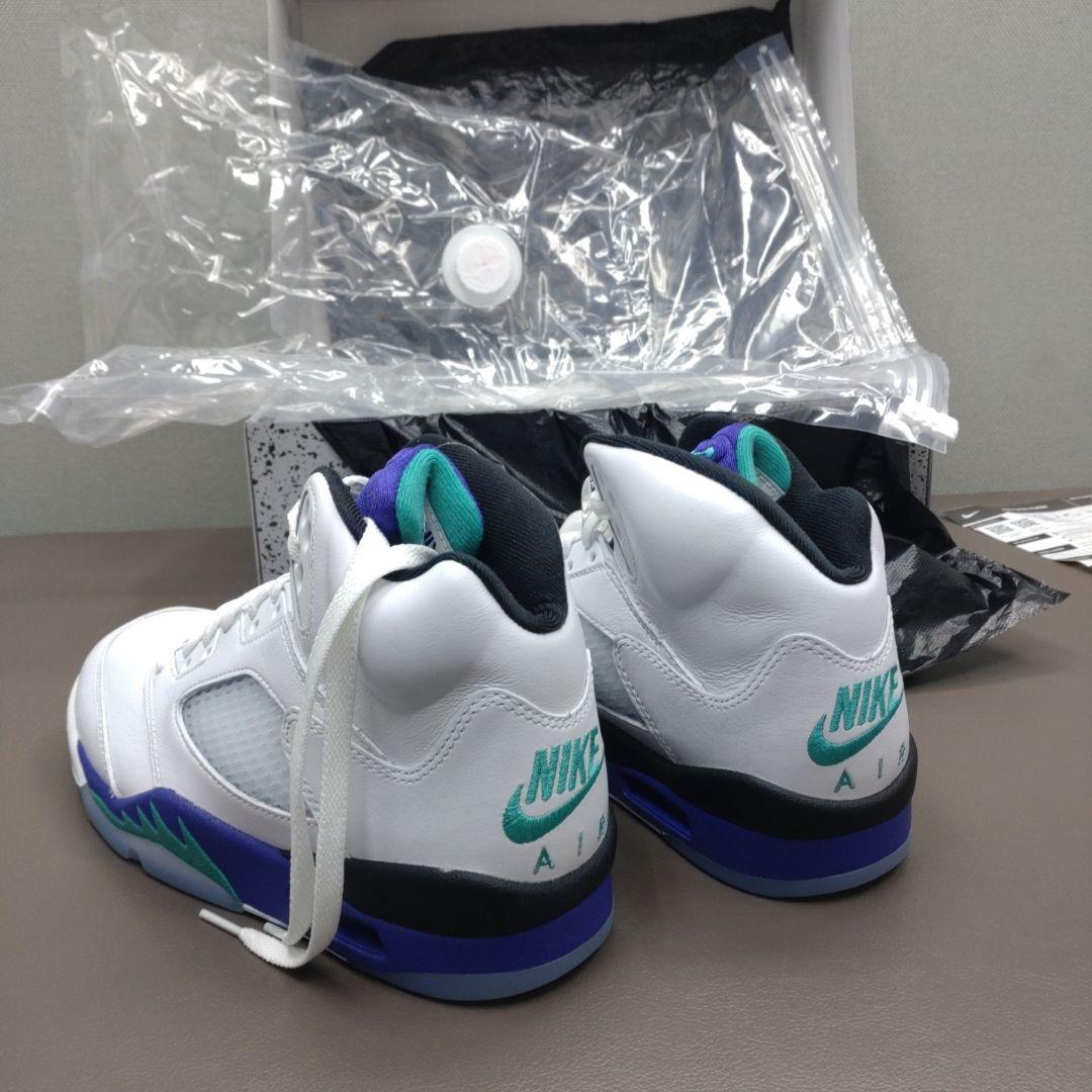 エアージョーダン５レトロ　グレープ