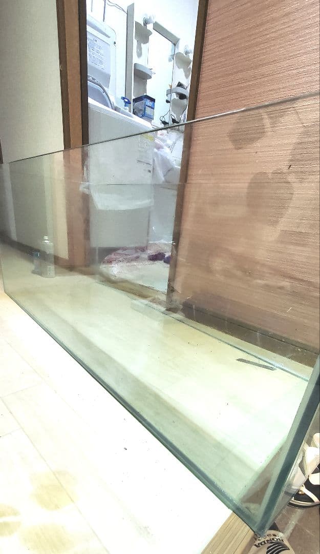 1200×450フレームレスオールガラス水槽　引き取り限定