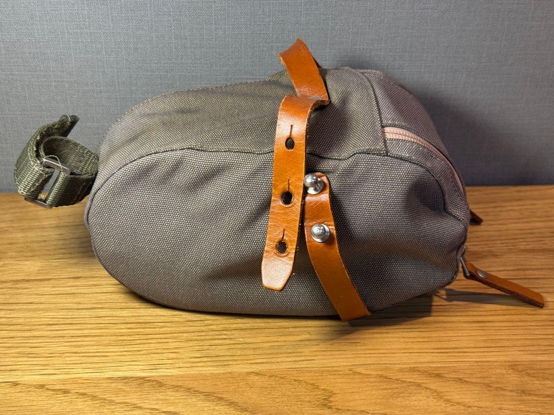 ブルックス（BROOKS）サドルバッグIsle of Wight Lサイズ