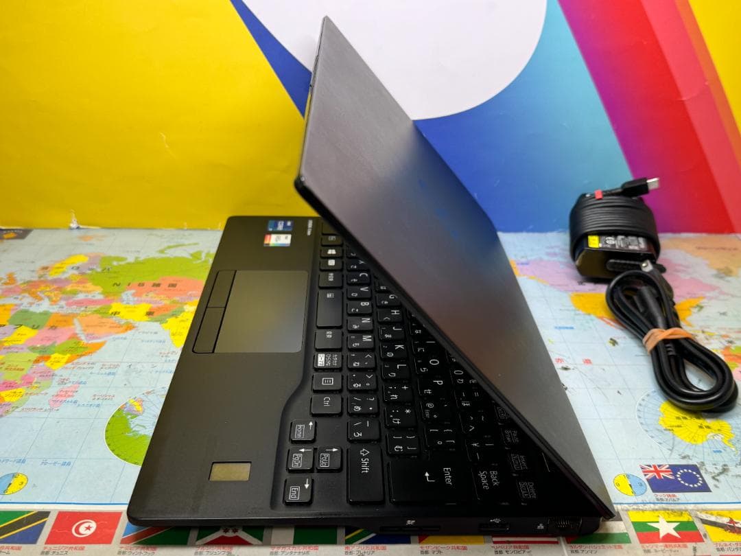 1185G7 富士通 U9311/F 16GB 512GB 13.3型 良品