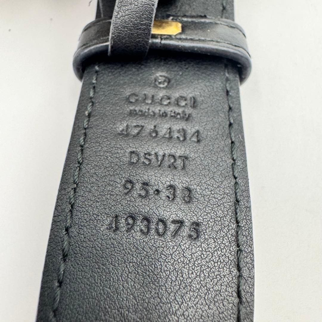 美品✨GUCCI マーモント　ボディバッグ　黒色　ハート　キルティング