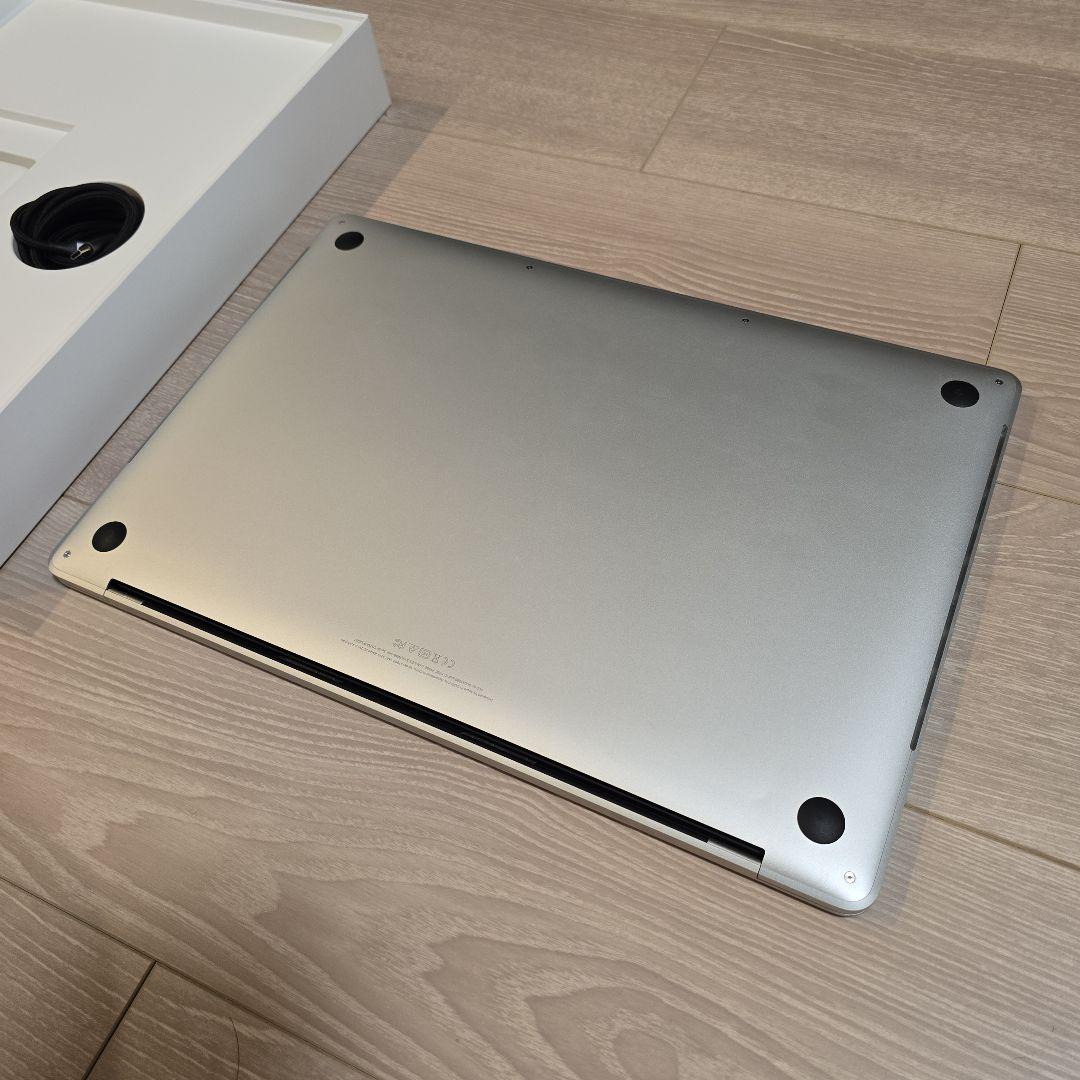 MacBook Pro 15-inch, 2018 本体