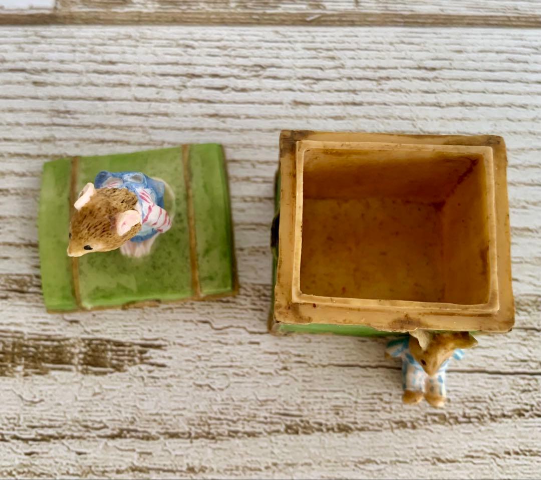 ミニチュアトイチェスト ウィフレッド ブランブリーヘッジ エネスコ