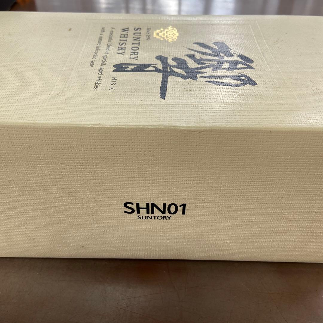 【値下げ】サントリー 響 SHN01 700ml
