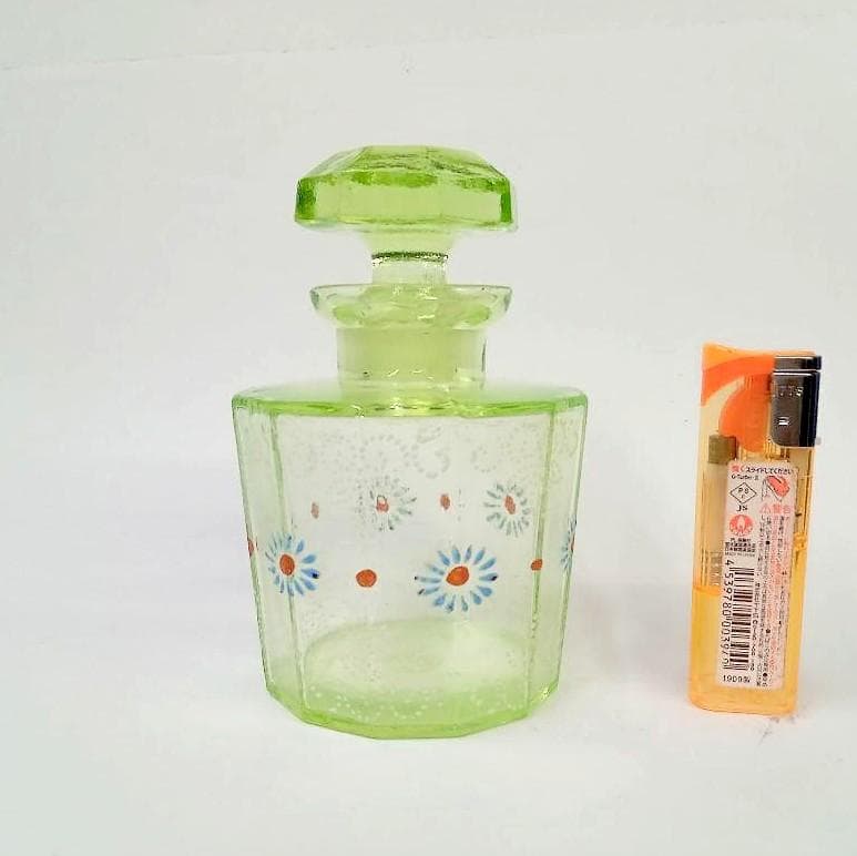 ★P0101★アンティーク　ウランガラス　エナメル花絵 　蓋付き瓶