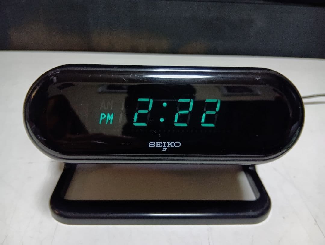 1980's　SEIKO　スペースエイジ　サイバー　デジタル　アラーム　クロック