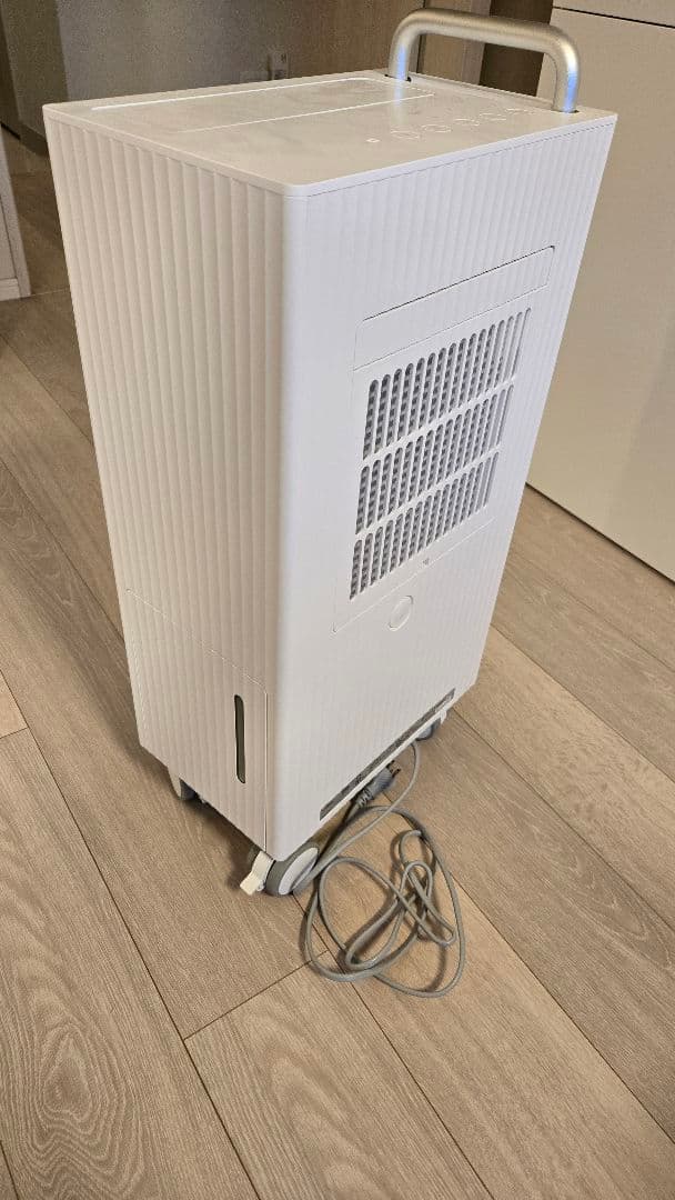 (ゆりり様)CADO ROOT 7200（DH-C7200）除湿器 2024年式