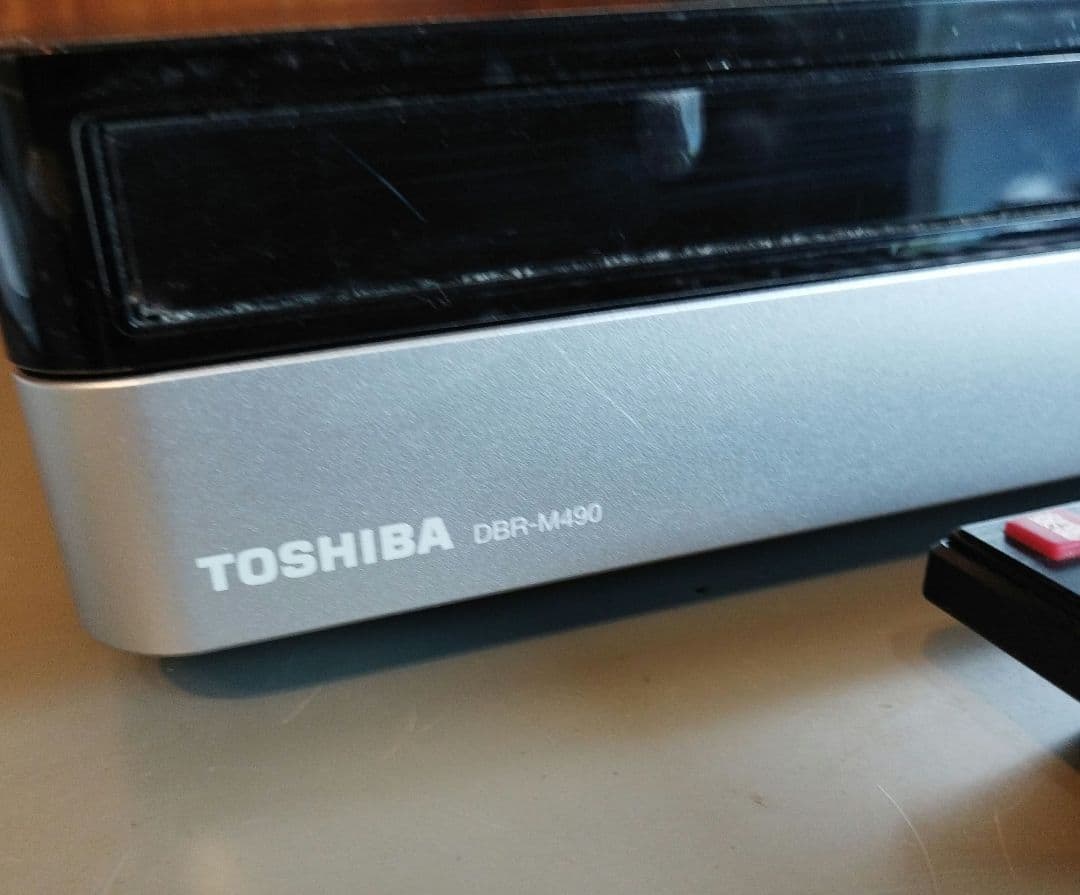 TOSHIBA　REGZA　DBR-M490