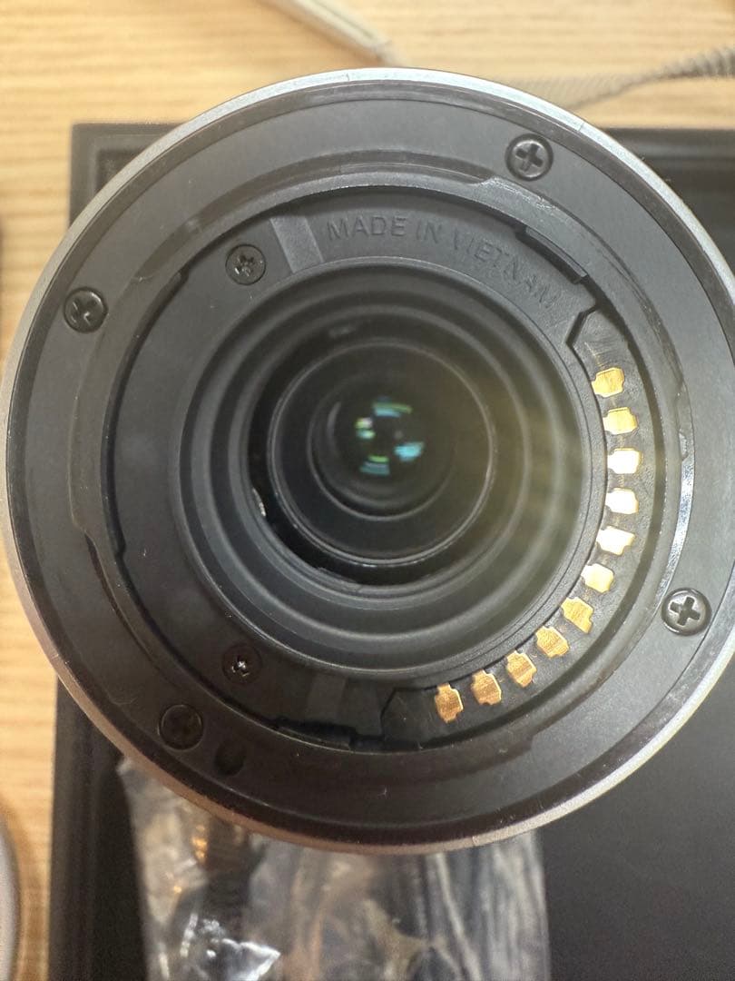 OLYMPUS/PEN E-PL8 ミラーレス一眼カメラ【美品】