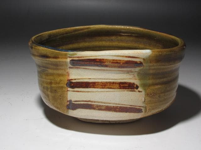 ☆　加藤卓男　織部茶碗　味わい深い一品です☆y292