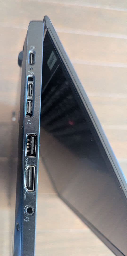 【10世代 Thinkpad X13】