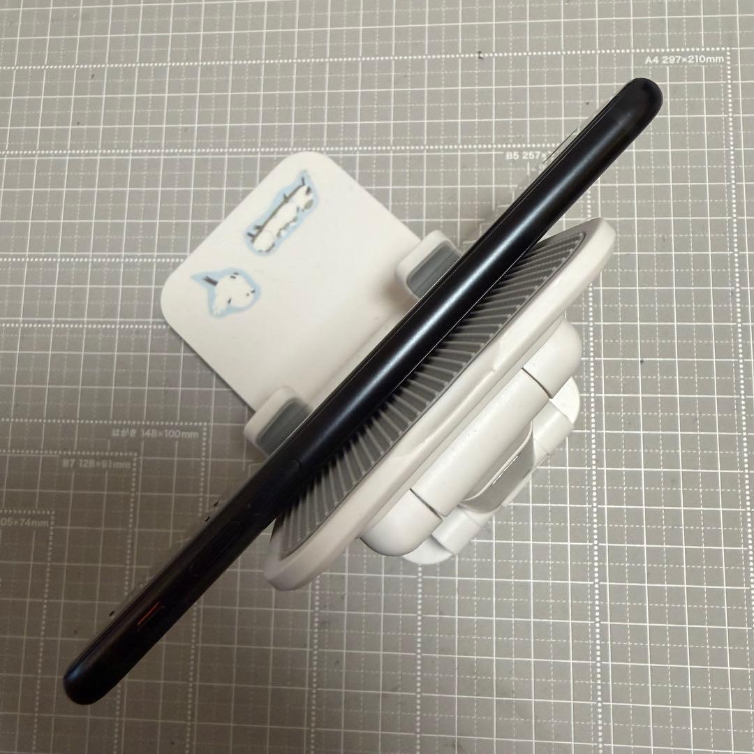 iPhoneSE 第3世代 128GBミッドナイト バッテリー76%