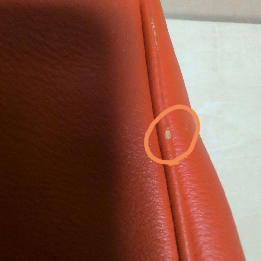 土屋鞄　牛革ショルダーバッグ 「フォンダ」シリーズ