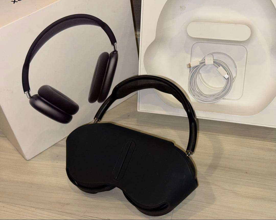 AirPods Max スペースグレー・ライトニングポート・US版