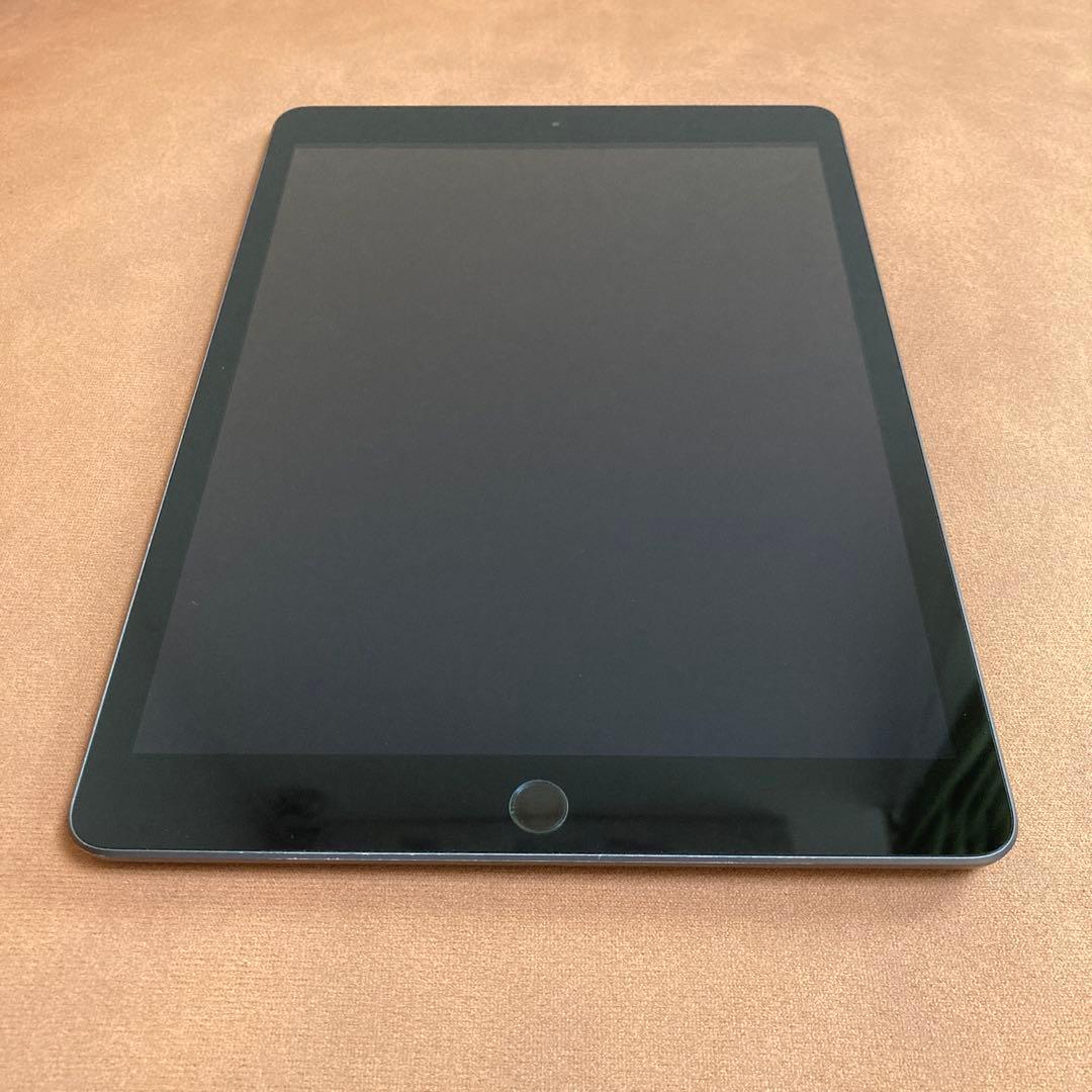3325【早い者勝ち】iPad7 第7世代 32GB WIFIモデル☆