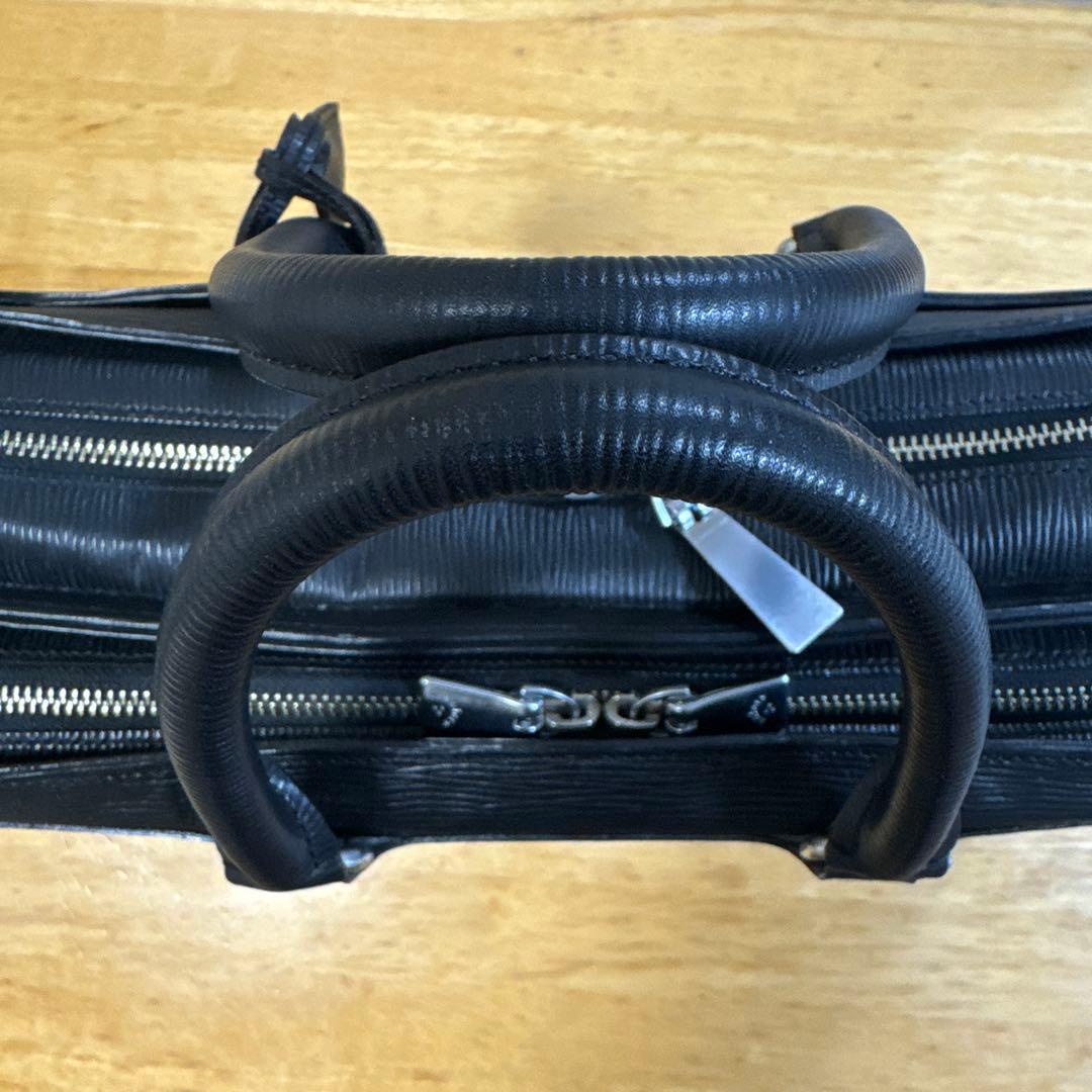 aniary　アニアリ　ビジネスバッグ