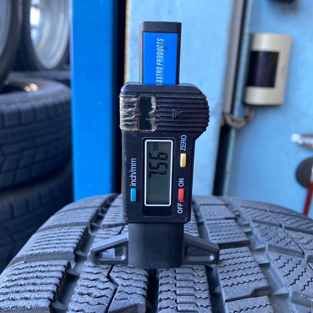 中古バリ溝トーヨースタッドレスセット225/55R19 ハリアー 送料無料