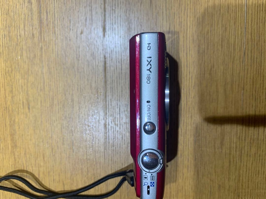 コンパクトカメラ