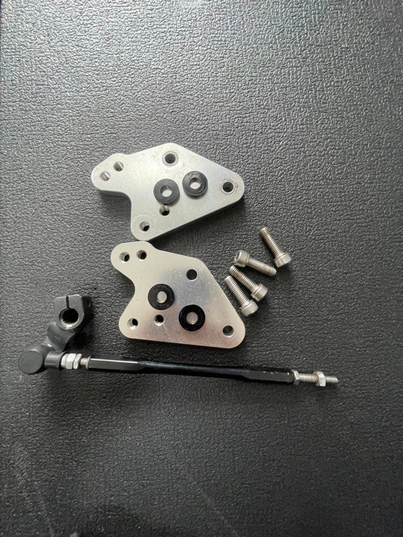 GSX-R125 バックステッププレート　ベビーフェイス(BABY FACE)