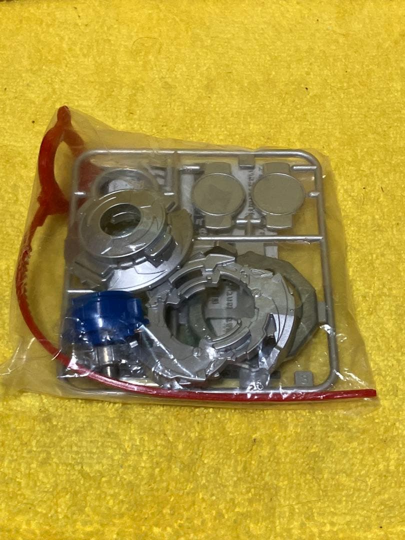 レア　爆転シュートベイブレード　ドライガーＧ　シルバーver 新品　大会準優勝