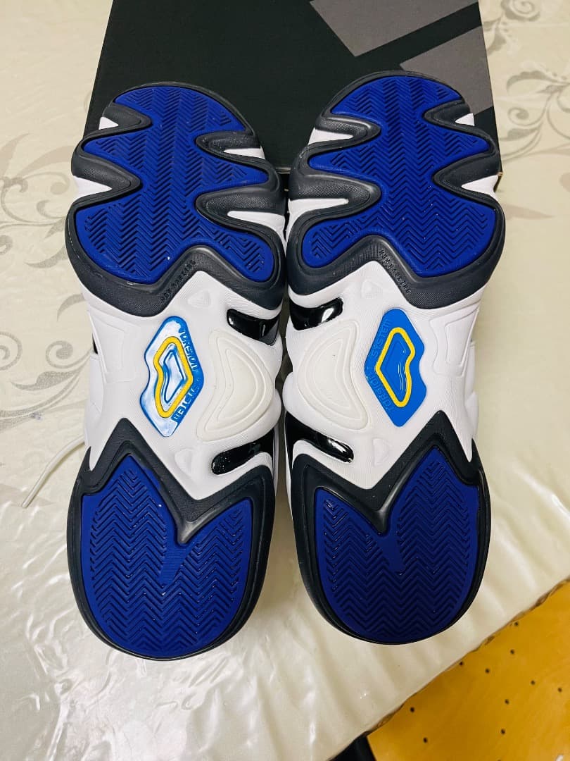 adidas CRAZY 8 シューズ