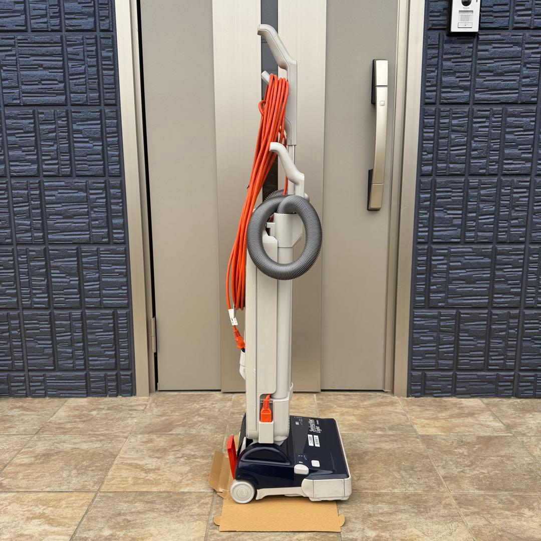 【リンレイ】業務用カーペット掃除機 スイングバックライト12