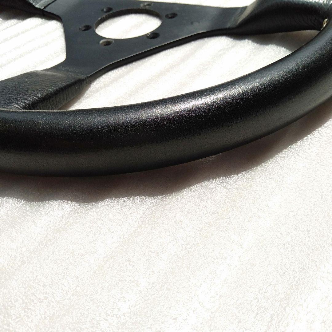 momoステアリング V35 KBA70068（ハンドル）