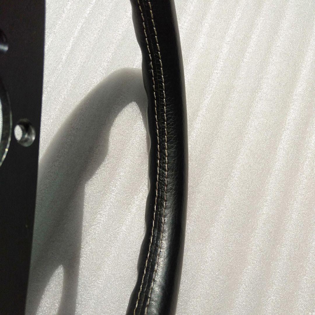 momoステアリング V35 KBA70068（ハンドル）