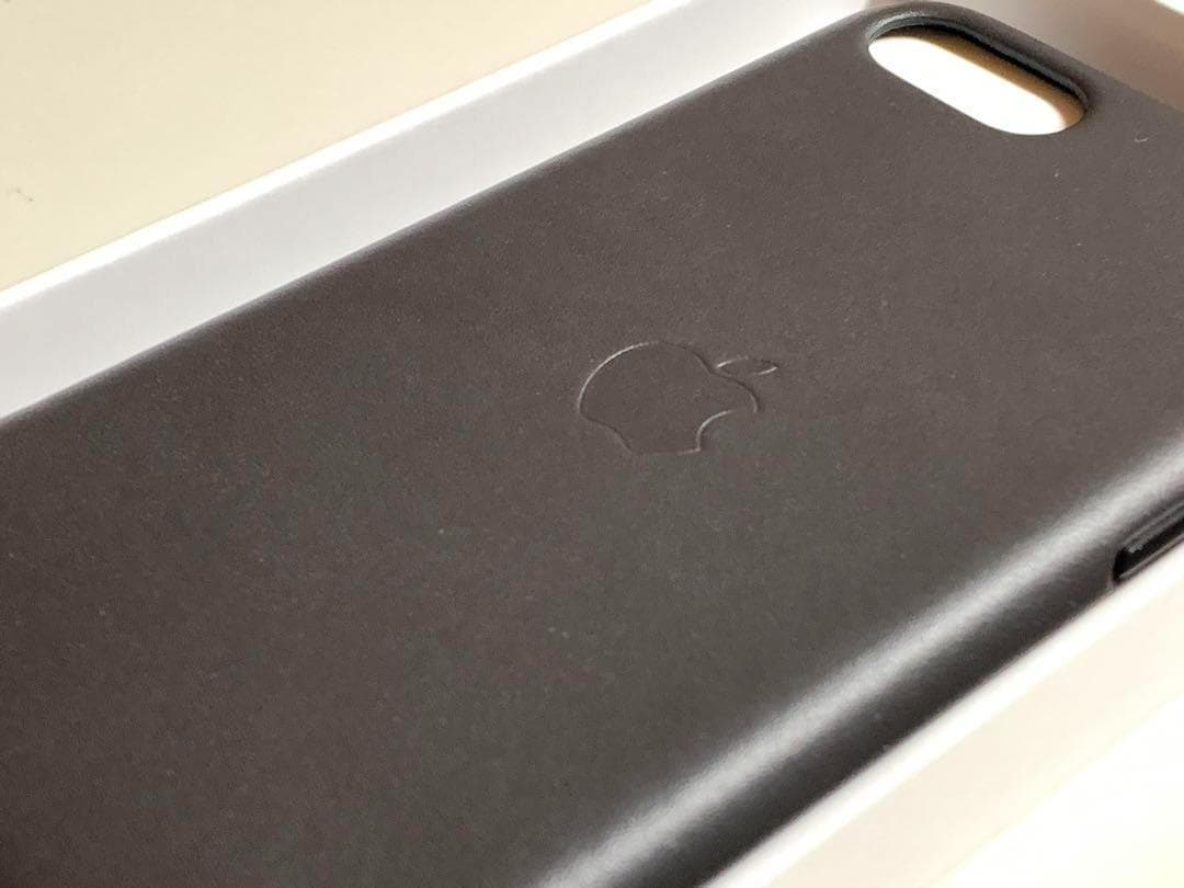 【新品】純正 iPhone 7 / 8 / SE レザーケース・ブラック②