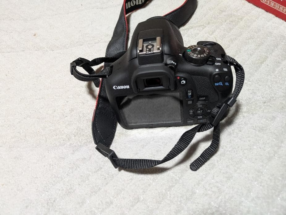 キヤノン EOS KISS X90レンズキット ＋TAMRON 18-200mm