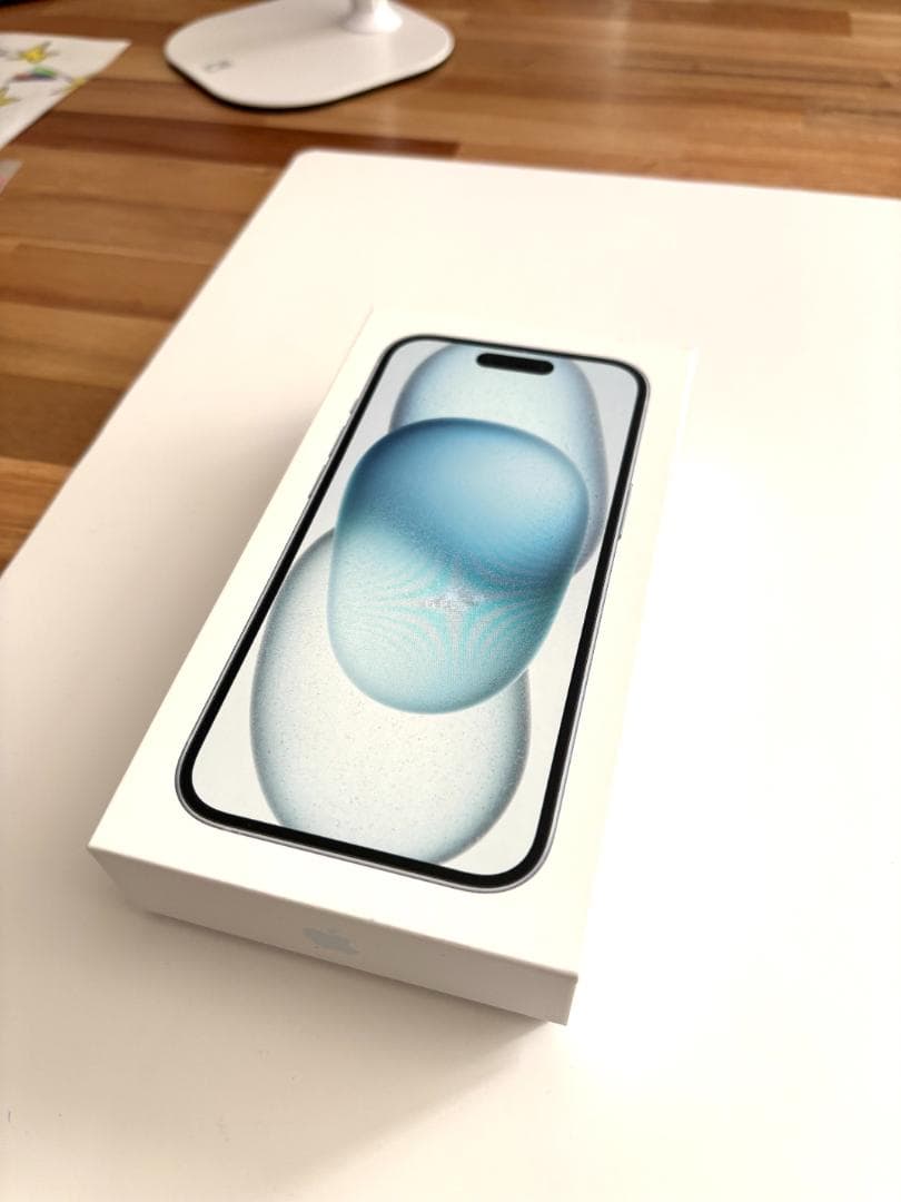 【美品】iPhone15 ブルー 128GB SIMフリー