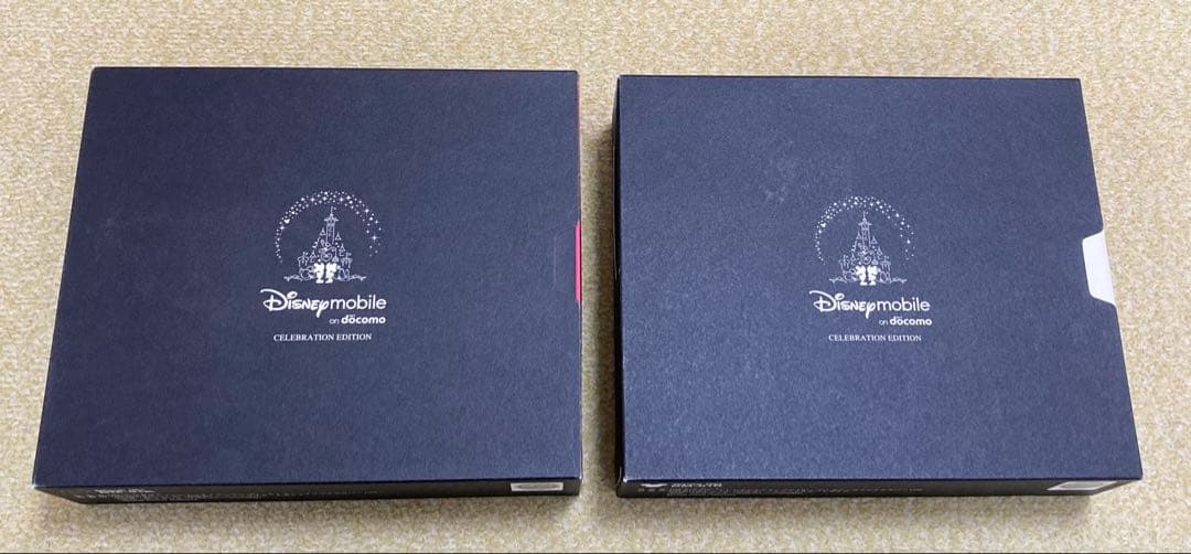 ༒•T.T•༒ docomo ディズニーモバイル DM-01K 2台セット