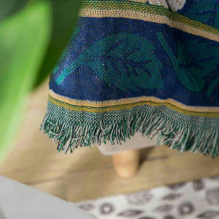 ニットの毛布とソファの毛布と昼寝のins北欧風の砂のマットに部屋を飾った